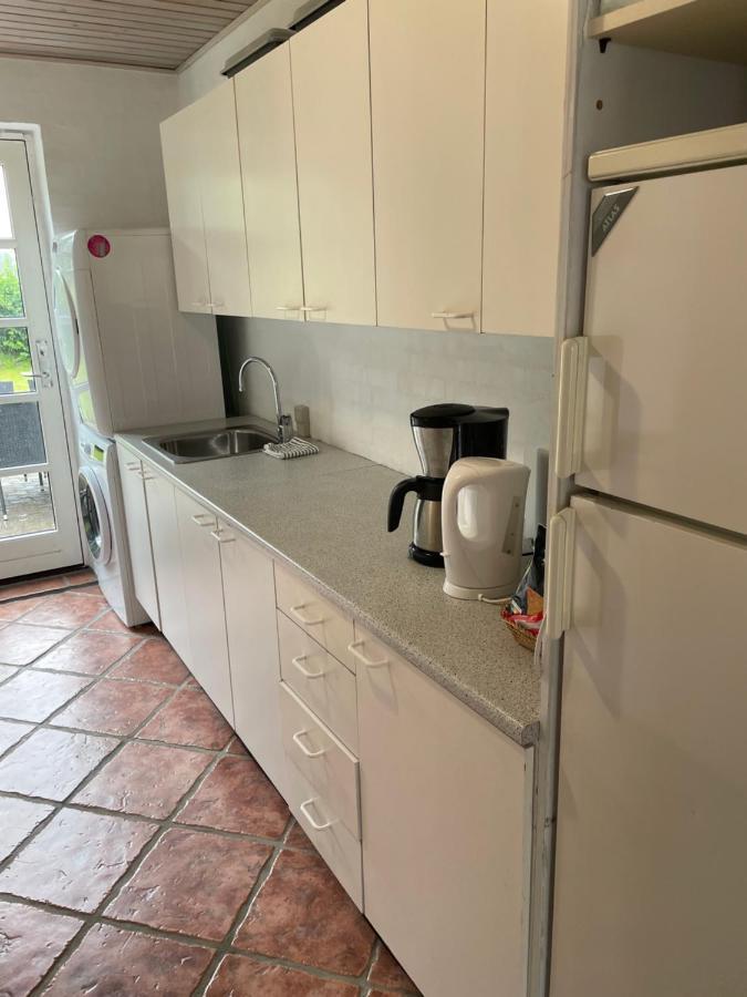 Dybvad Pedersholt Bed & Breakfast المظهر الخارجي الصورة