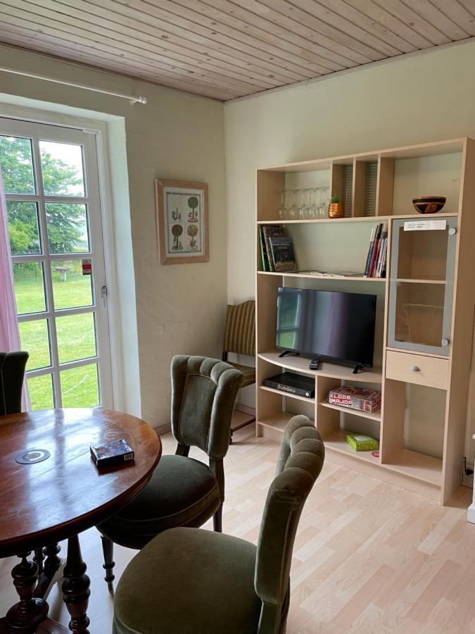 Dybvad Pedersholt Bed & Breakfast المظهر الخارجي الصورة